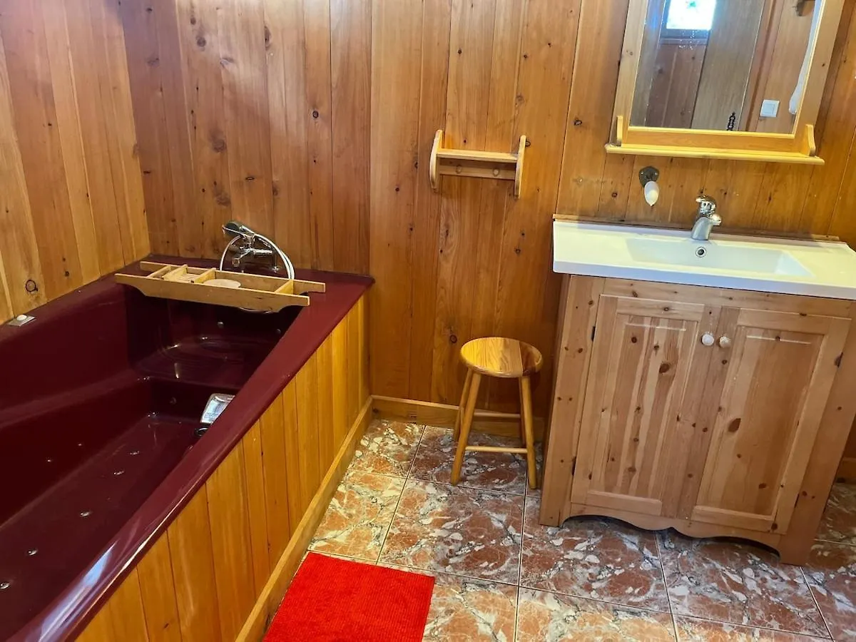 אקס-לה-טרמה Chalet Spa Bath Fireplace Ski-In Out