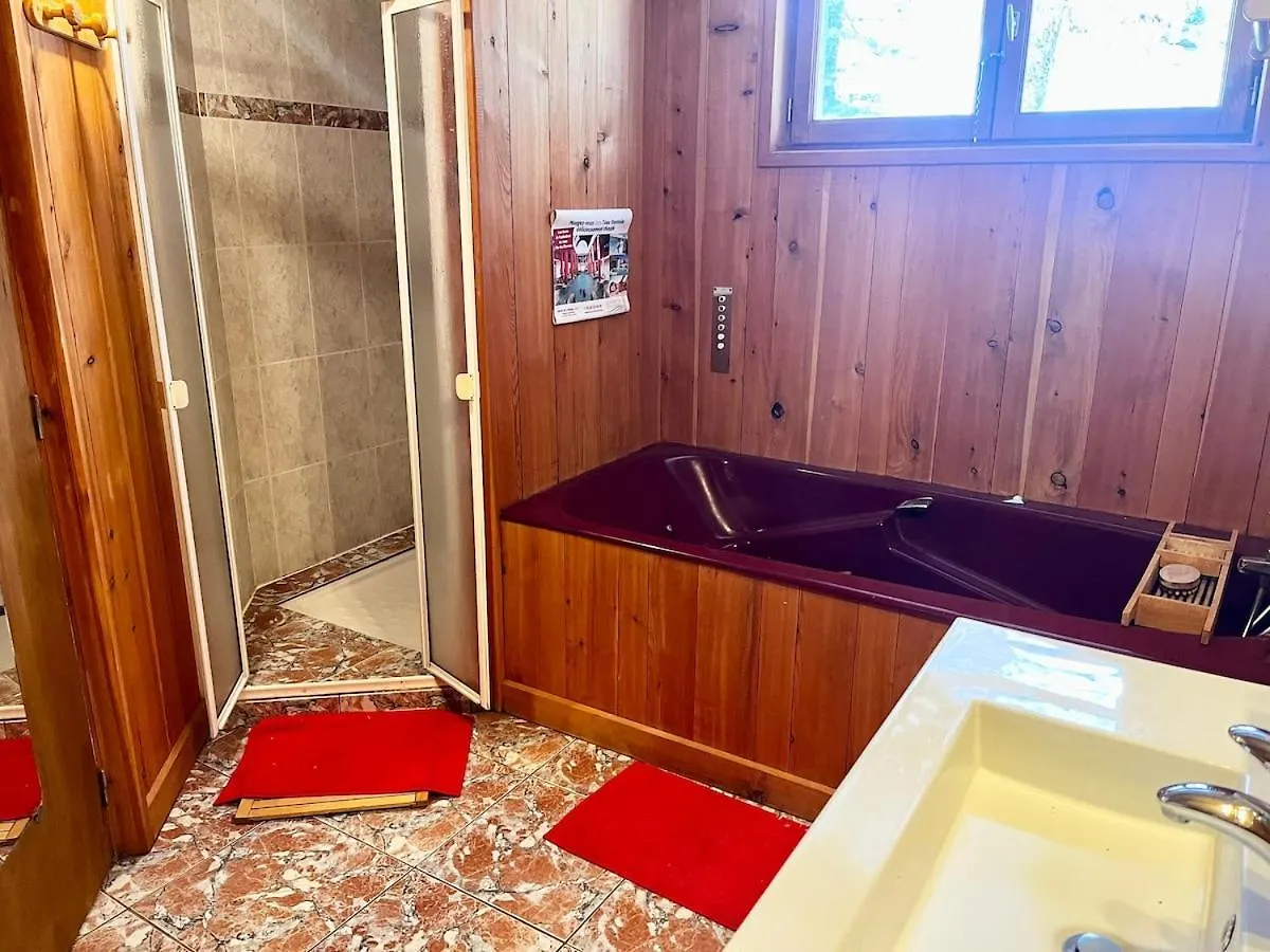 אקס-לה-טרמה Chalet Spa Bath Fireplace Ski-In Out צרפת