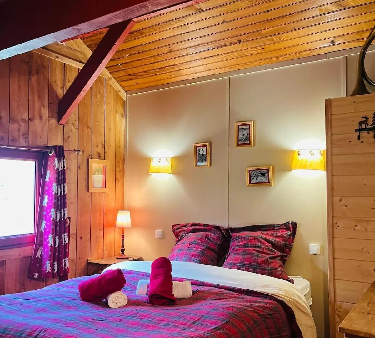 אקס-לה-טרמה Chalet Spa Bath Fireplace Ski-In Out